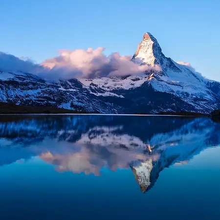 Central & Elegant Apartments,Partially With Fireplace, By Zermatt Rental
