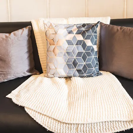 & Elegant Apartments,partially With Fireplace, By * Zermatt