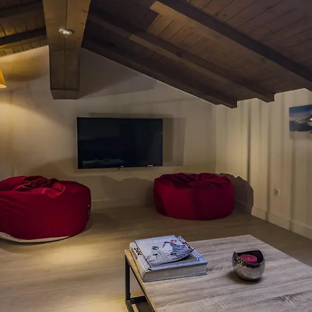 & Elegant Apartments,partially With Fireplace, By *