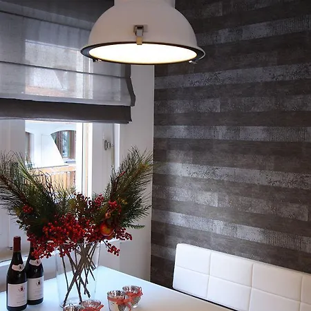 Central & Elegant Apartments,Partially With Fireplace, By Zermatt Rental