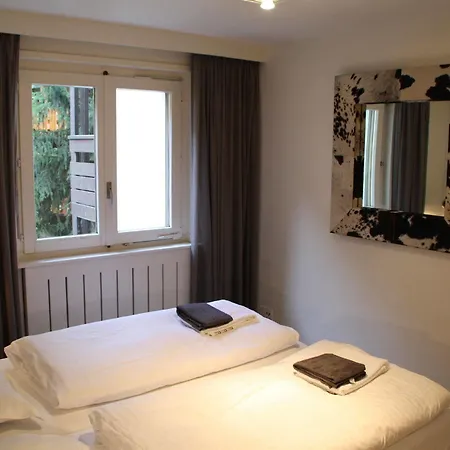 Апартаменти & Elegant Apartments,partially With Fireplace, By Церматт