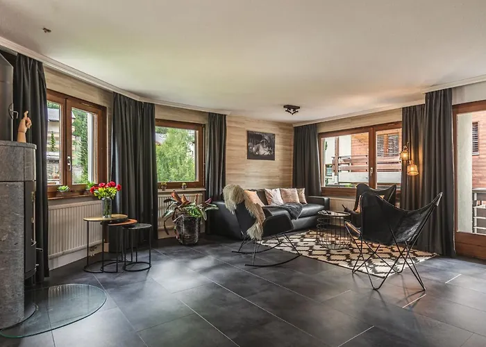 & Elegant Apartments,partially With Fireplace, By Appartamento *