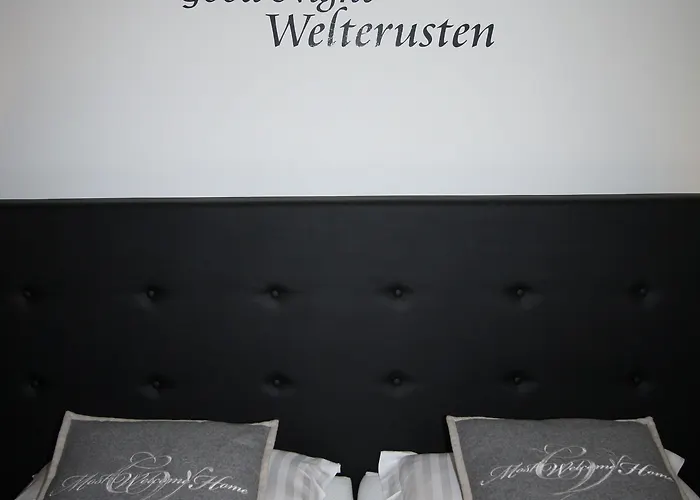 & Elegant Apartments,partially With Fireplace, By Zermatt