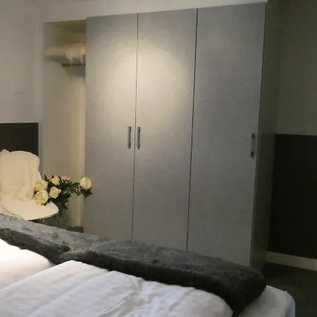 شقة & Elegant Apartments,partially With Fireplace, By *