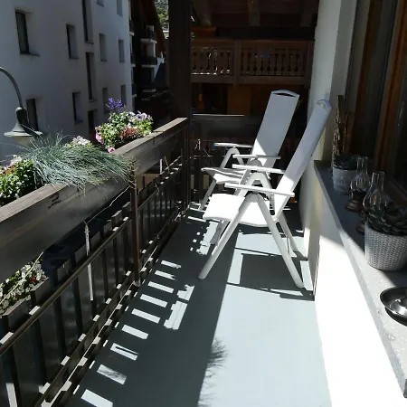 & Elegant Apartments,partially With Fireplace, By Apartman Zermatt