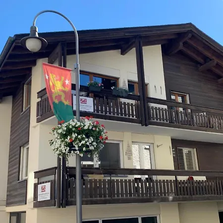 Central & Elegant Apartments,Partially With Fireplace, By Zermatt Rental *