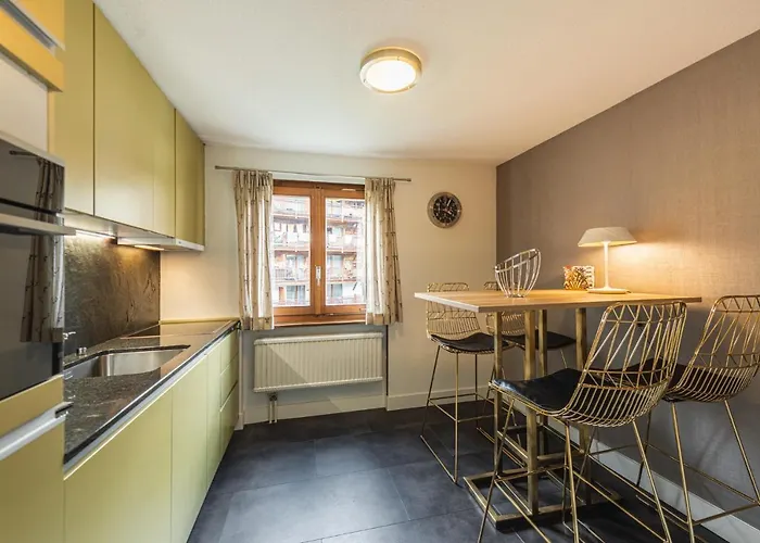 & Elegant Apartments,partially With Fireplace, By شقة *